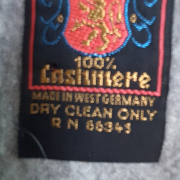 Cashmere Shawl - Picture 4 of 4